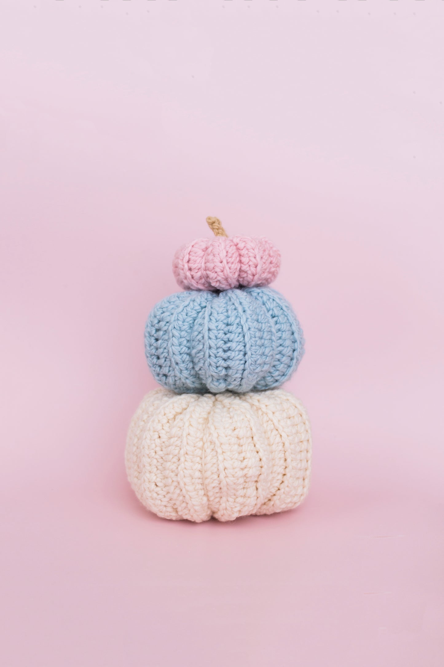 Handmade Chunky Crochet Pumpkins – XXS to XL, Multiple Colors