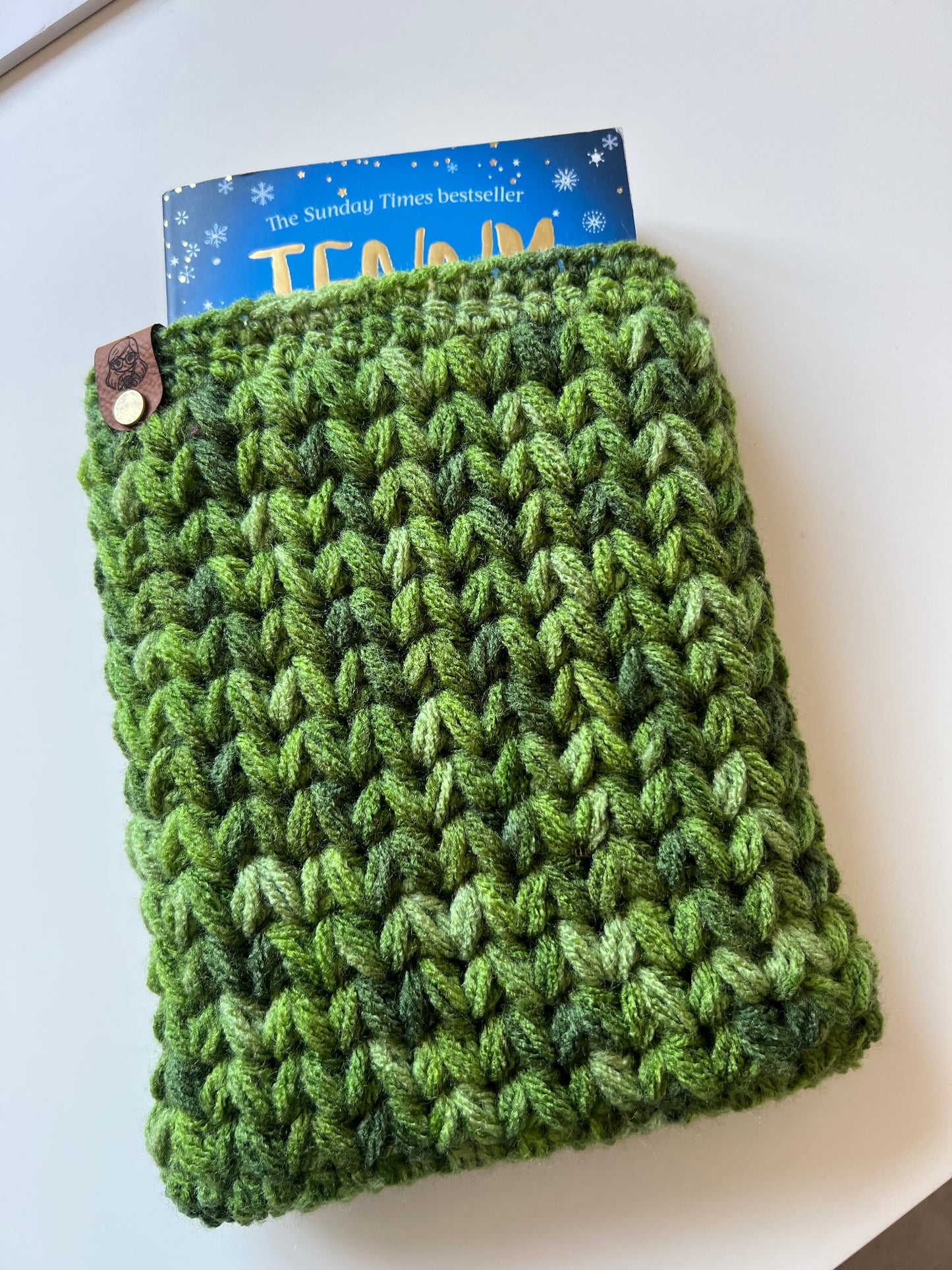 Handmade Crochet E-Reader Sleeve 6 x 8