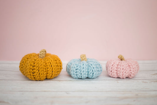 Handmade Chunky Crochet Pumpkins – XXS to XL, Multiple Colors